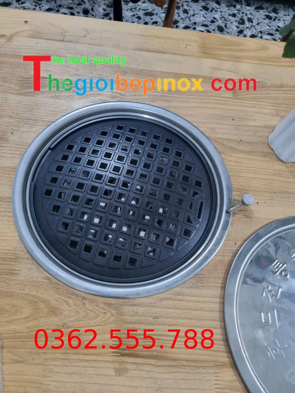 Vỉ Gang Nướng Lỗ Ô Vuông – Chống Dính, Nướng Ngon, Bền Bỉ