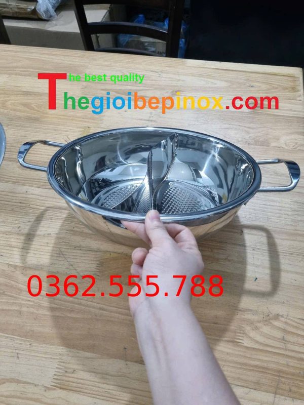 Chia Đôi Hương Vị Với Nồi Lẩu 2 Ngăn Có Nắp Kính Tiện Dụng
